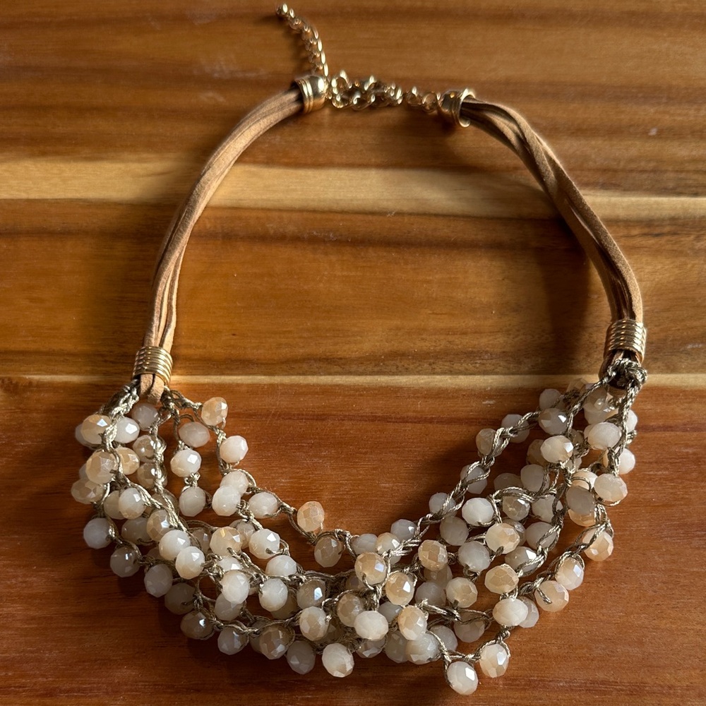 Elegant Gold and Cream Beaded Necklace